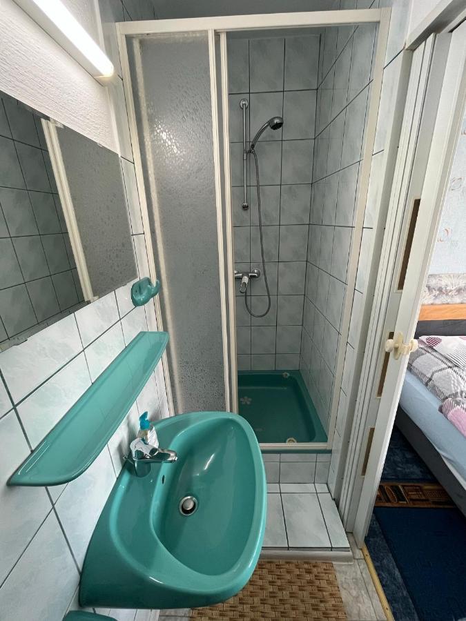 Karolin Apartman Bük Exterior foto
